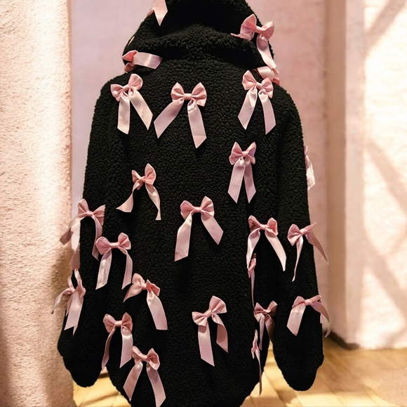 Pinky Promise Hooded Sherpa Jacket - Black SUGAR THRILLZ - Picture 5 of 11